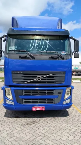 FH 420 4x2 ano 2013 