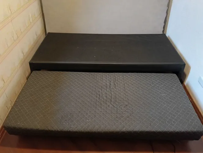 Bi cama solteiro, cama solteiro com auxiliar 