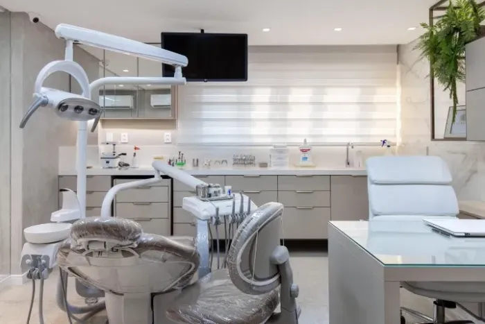 Consultório odontológico / sala para dentista 