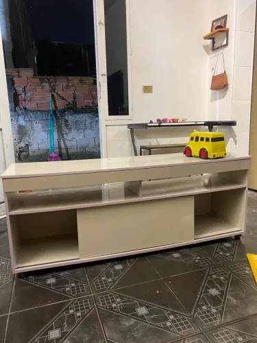 Rack Branco moderno
