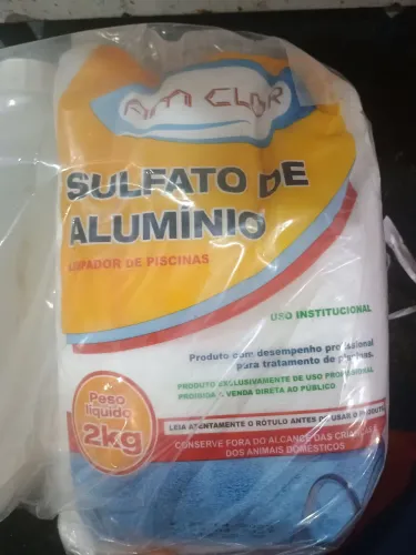 Cloro e sulfato de alumínio para piscina 