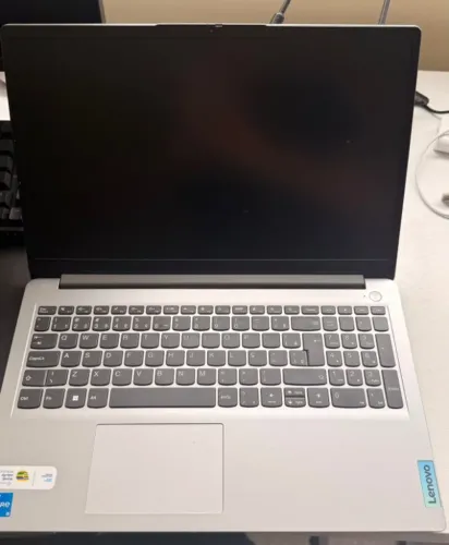 Lenovo Ideapad 1 15IAU7