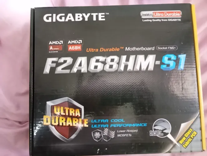 Placa mãe gigabyte f2a68hm-s1 sockt fm2+ sucata
