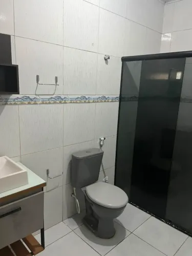 Alugo Casa 4/4 R$ 2.000 Orlando Dantas