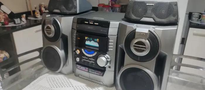 Aparelho de som Mini system Sony dx7... Aiwa Philips gradiente Panasonic JVC Kenwood CCE 