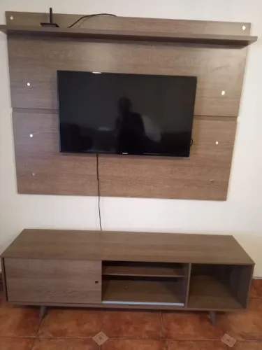 Rack e painel de tv