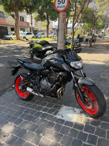 Linda MT07 abs cinza 2022