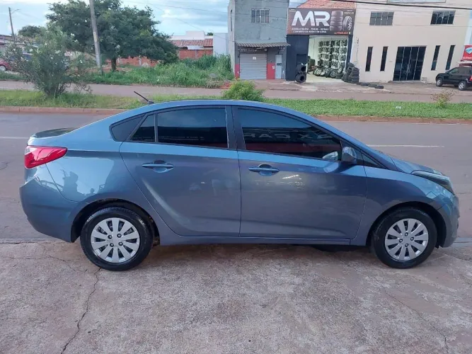 Hyundai HB20S C.style/c.plus1.6 Flex 16V Aut. 4P 2015