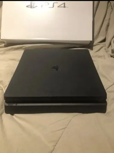 PS4 Slim 1TB