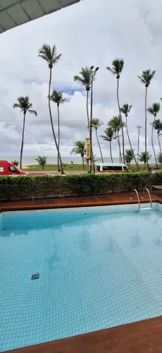 Apartamento amplo na Orla de Cabo Branco