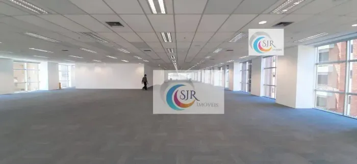Conjunto Comercial 690m² com 10 vagas em ótimo prédio na Av. Paulista!