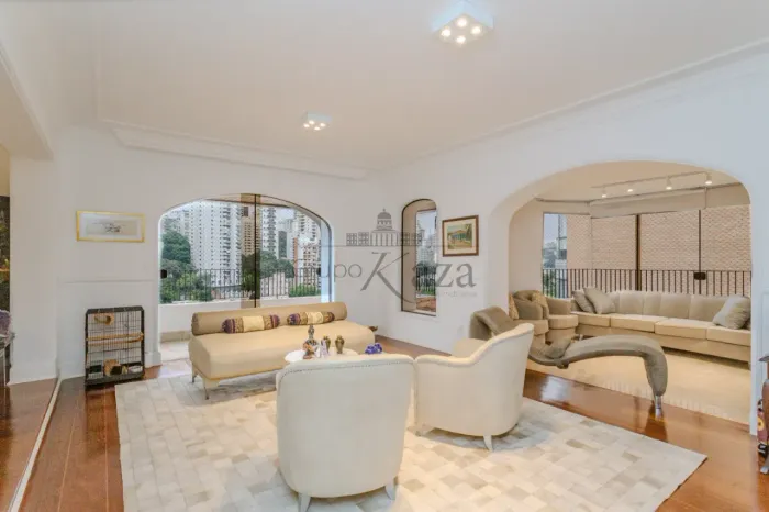 Apartamento - Perdizes - 4 Suítes - 267,53m².