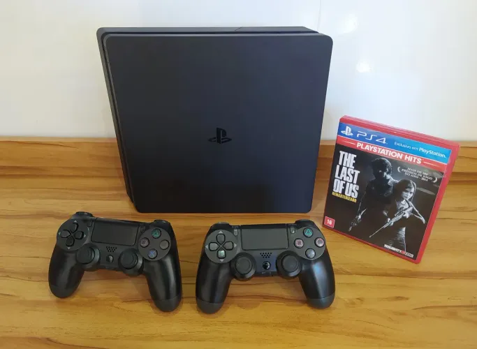 PS4 Slim