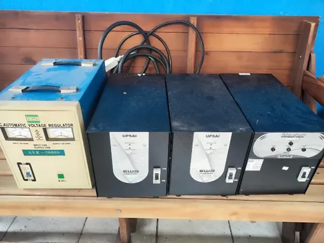 Estabilizador Industrial UPSAI 4000VA e 5000VA 