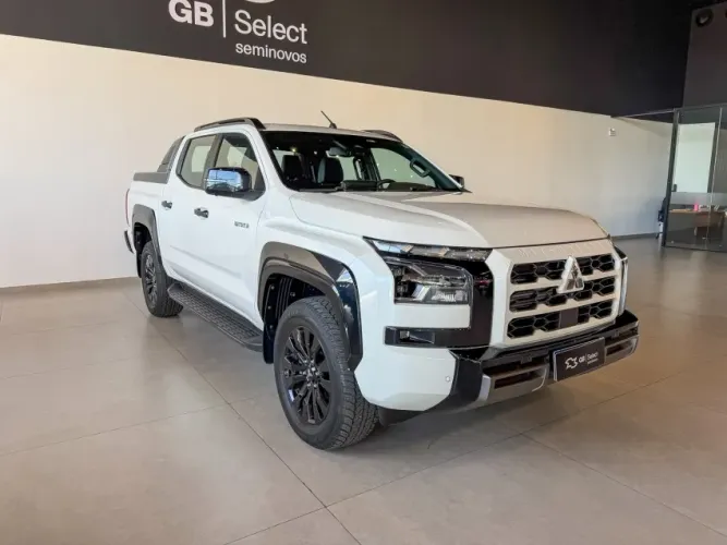 Mitsubishi TRITON Katana 2.4 CD 4X4 TB Diesel Aut. 2026