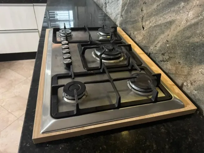 Fogão Cooktop 5 bocas Fischer tripla chama Bivolt