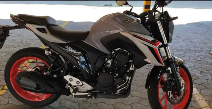 FZ 25 2026 cor diferenciada