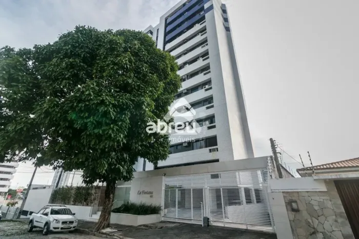 Apartamento à venda em Natal