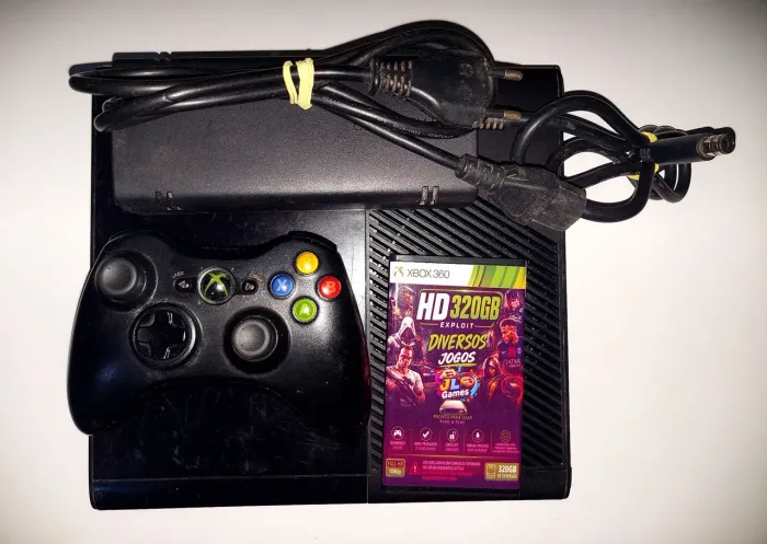 Xbox360 Super Slim C/ 45 Jogos