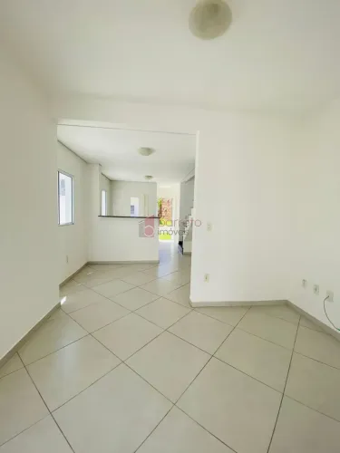 CASA À VENDA NO CONDOMÍNIO RESIDENCIAL DONA NINA - JARDIM TULIPAS - JUNDIAÍ/SP