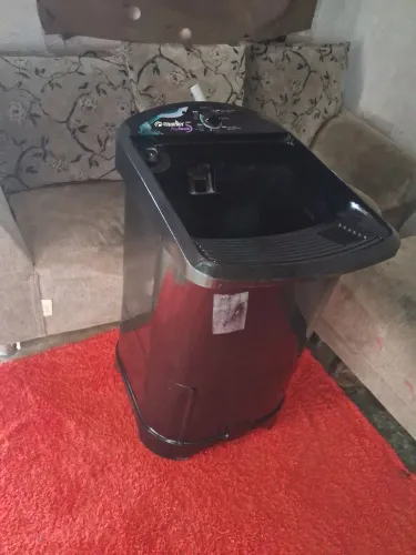 Vendo este tanquinho bem conservado nao troco