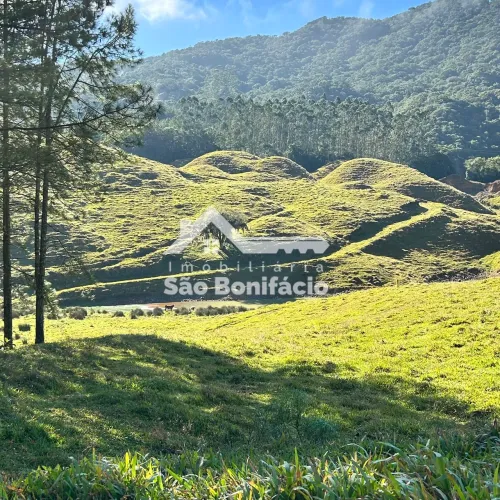 Chácara com 137 hectares - São Bonifácio