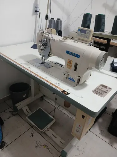 Pespontadeira eletrônica 