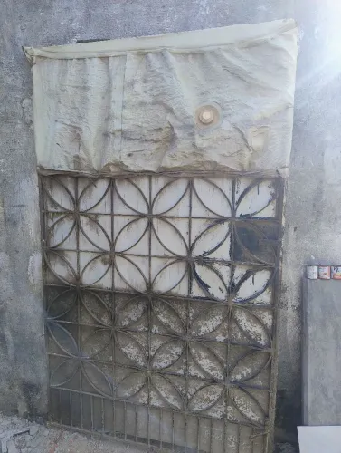 Grade de portão de ferro 1,10 por 2,20