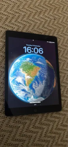 iPad 9ª Geração 64GB Prata Excelente Estado