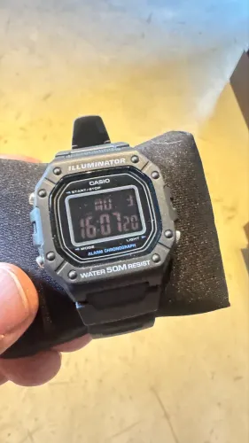 Casio Iluminator Preto novo