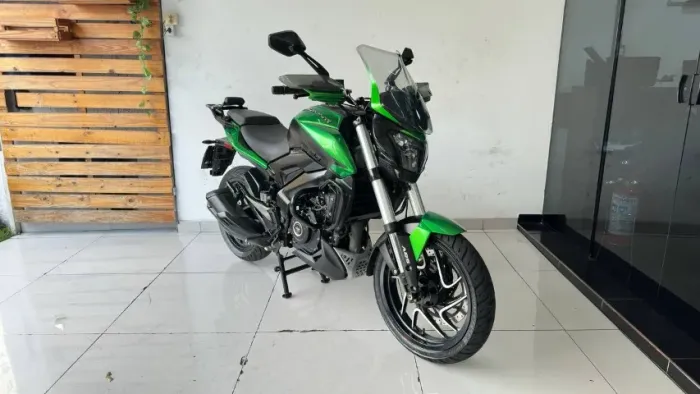 BAJAJ DOMINAR 400 ABS 2024 VERDE COM 23.000 KM