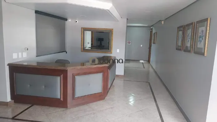 Apartamento à venda, 2 quartos, 1 suíte, 2 vagas, Centro - Uberaba/MG