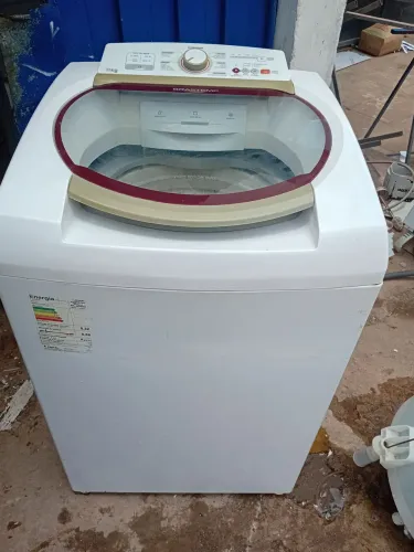 Vendo máquina de lavar Brastemp 11kg