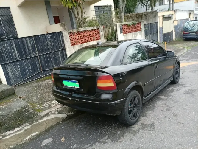 Chevrolet Astra GL 1.8 MPFI 3P 2001