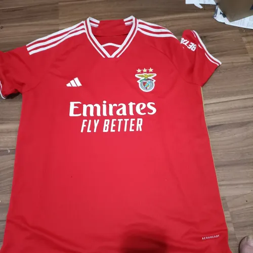 camisa do Benfica 2022.