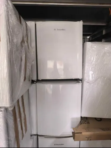 Frigobar Electrolux 80 Litros entrego com uma taxa valor unitário 