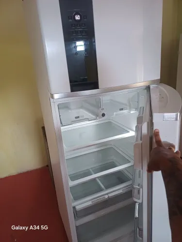 GELADEIRA TODA BOA