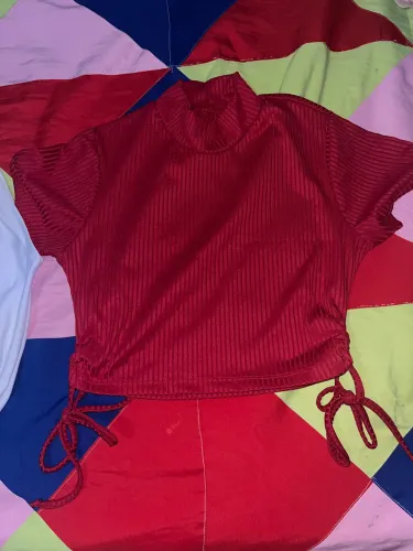 Blusinhas Cropped
