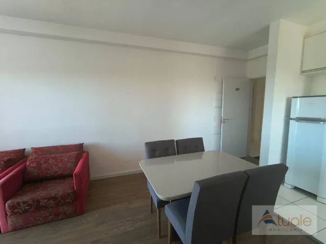 Apartamento com 2 dormitórios para alugar, 60 m² por R$ 2.458,51/mês - Chácara Santa Anton
