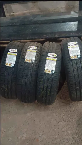 Pneus 175/65 R14