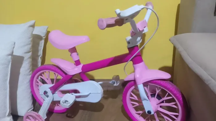 Bicicleta Infantil Feminina Rosa - Linda e Conservada