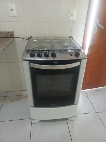 Fogão 4 bocas, electrolux