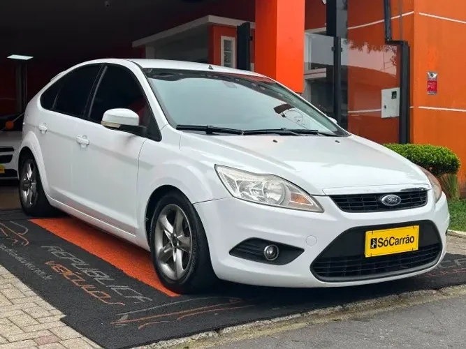 Ford Focus 2.0 16v/ 2.0 16V Flex 5P 2013