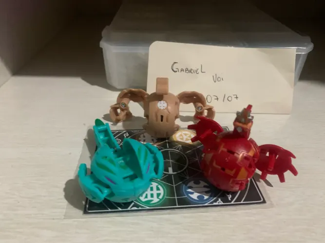 LOTE BAKUGAN