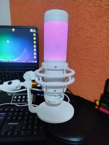 Microfone hyperx Branco + Braço Articulado
