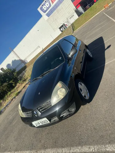 Renault Clio Hi-flex 1.0 16V 3P 2011