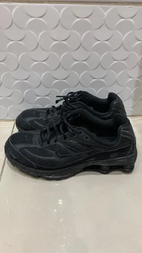 Nike shox