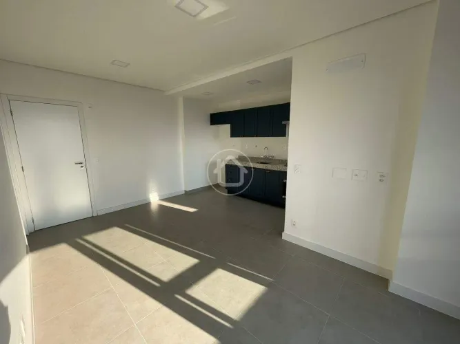 APARTAMENTO MUV.IN SEMI-MOBILIADO