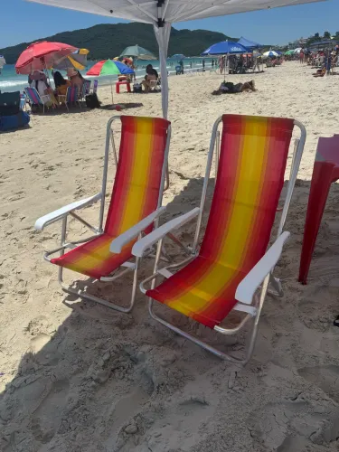 3 CADEIRAS novas + COOLER 26L nova 