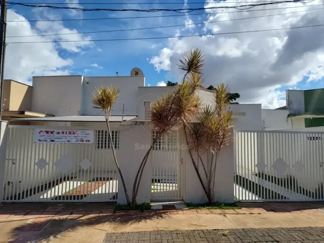 Casa para Alugar com 3 Quartos no Jardim Vale Verde, Região Leste de Londrina